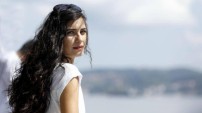 Kara Para Aşk "Tuba Büyüküstün"
