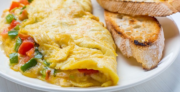 Kahvaltı Şöleni Sebzeli Omlet