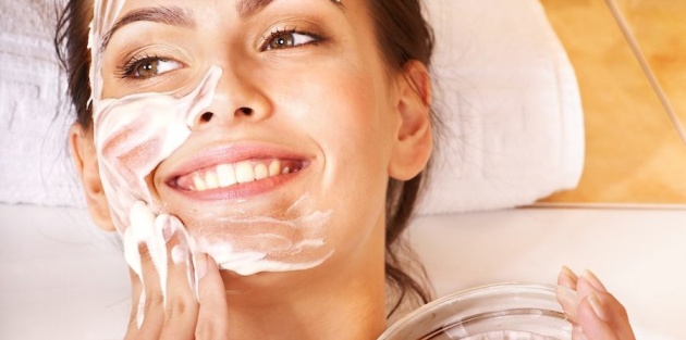 Kuru ciltler için ev yapımı nemlendirici maske