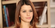 Beren Saat, Eşi Kenan Doğulu'yu Sosyal Medya Hesabından Tebrik Etti