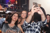 Selfıe ÇILGINLIĞI Sürüyor