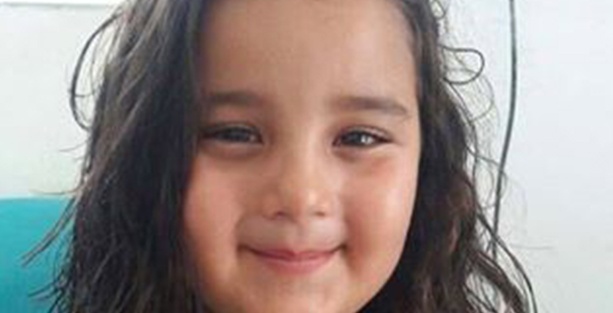 Yaşı Küçük Ama Yüreği Kocaman